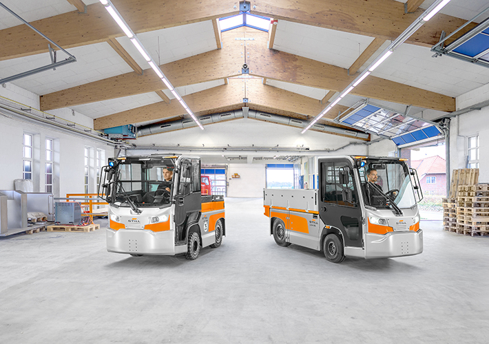 Foto STILL lanza la serie de tractores eléctricos y tractores eléctricos con plataforma LXT/LXW